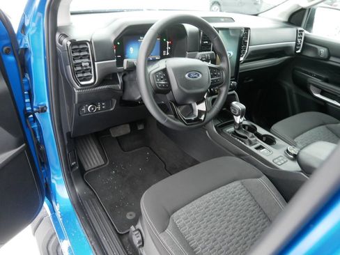 Used 2024 Ford Ranger XLT image 10