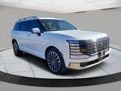 New 2026 Hyundai Palisade Calligraphy image 2