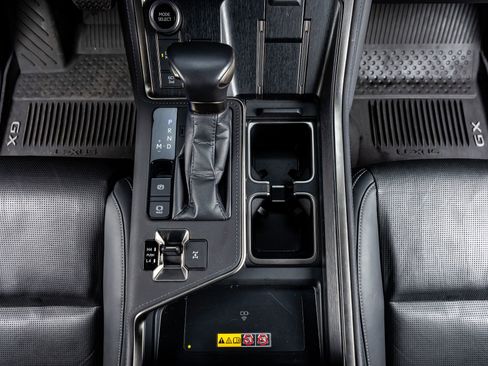 Used 2024 Lexus GX 550 550 Luxury image 28