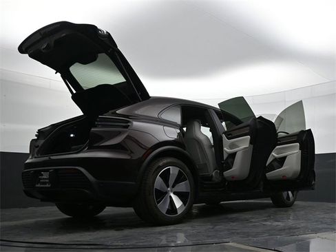 Used 2024 Porsche Macan 4 Electric image 30