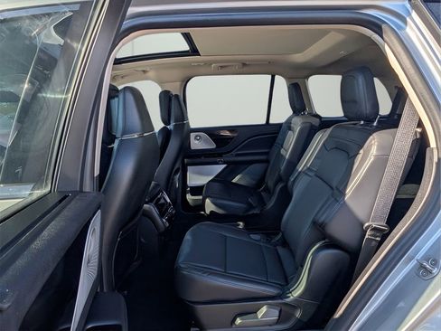 Used 2021 Lincoln Aviator Grand Touring w/ Equipment Group 302A image 12