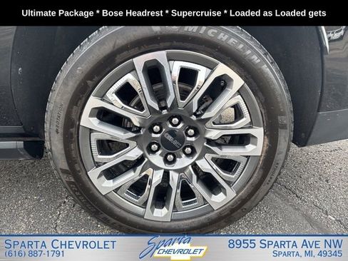 Used 2023 GMC Yukon XL Denali Ultimate AWD/4WD image 10