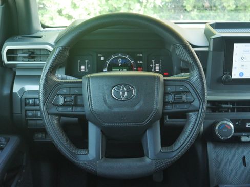 Used 2024 Toyota Tacoma SR5 AWD/4WD image 6