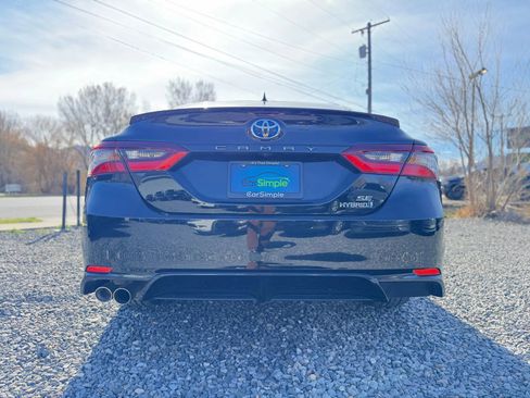 Used 2023 Toyota Camry SE image 7