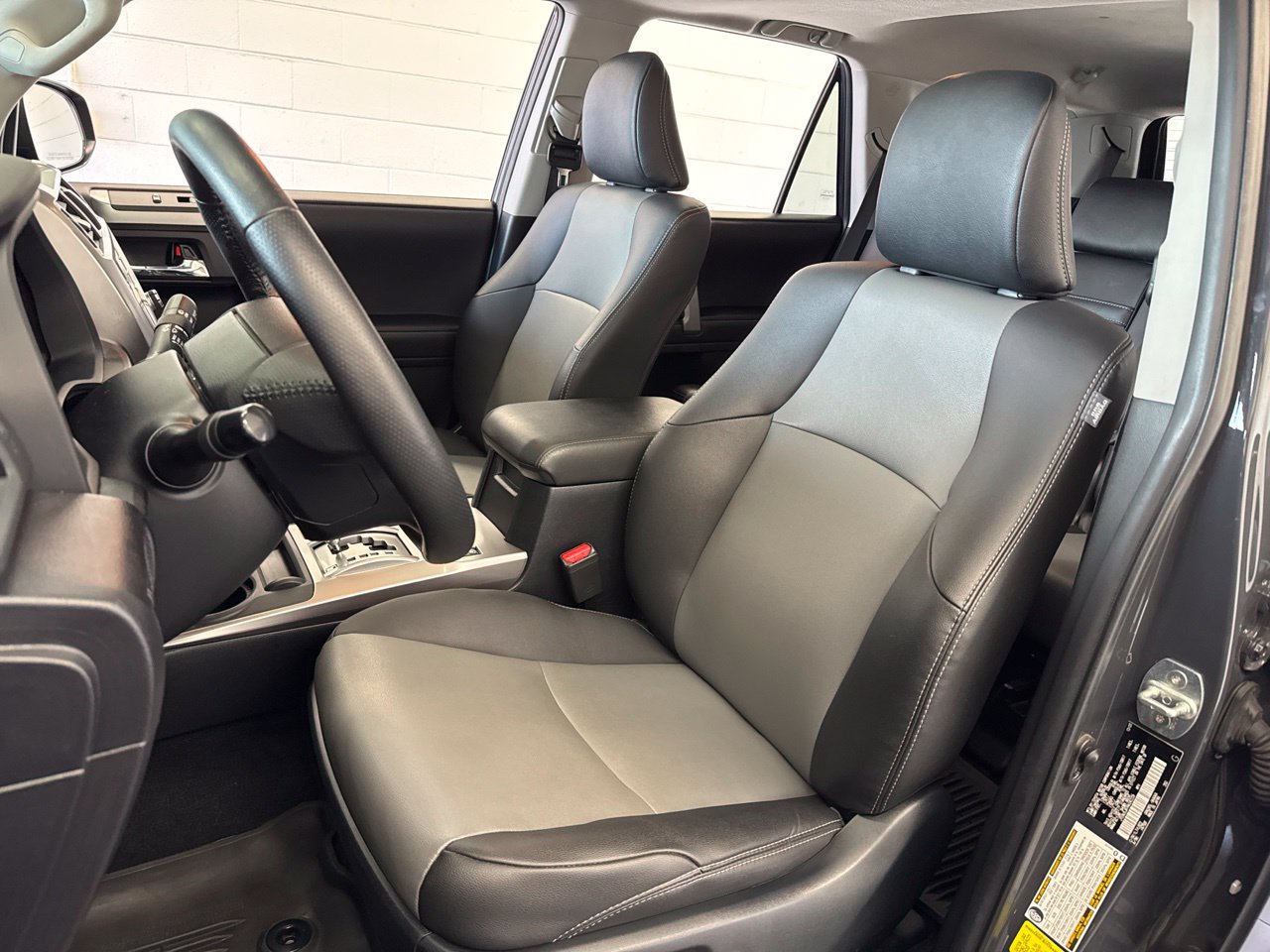 Used 2024 Toyota 4Runner SR5 Premium w/ Moonroof Package AWD/4WD image 15