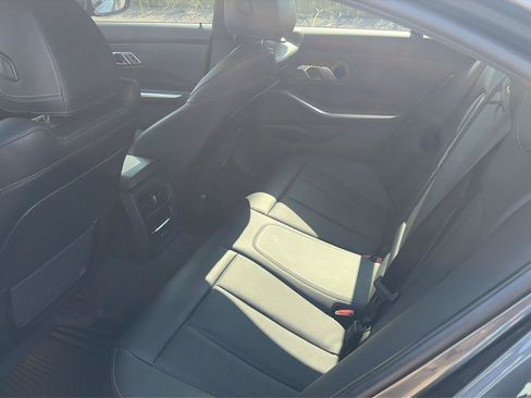 Used 2022 BMW 330i xDrive Sedan AWD/4WD image 6
