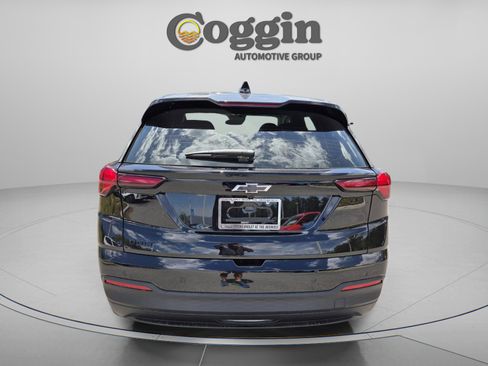 New 2027 Chevrolet Bolt LT w/ Comfort Package FWD image 4