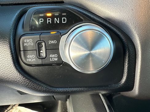 Used 2020 RAM 1500 Laramie w/ Sport Appearance Package image 21