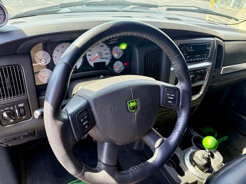 Used 2004 Dodge Ram 1500 Truck 2WD Regular Cab image 29