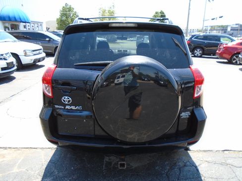 Used 2008 Toyota RAV4 Limited w/ Tow Prep Pkg FWD image 3
