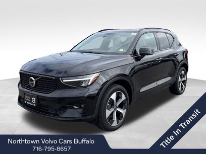 Used 2024 Volvo XC40 B5 Plus w/ Climate Package