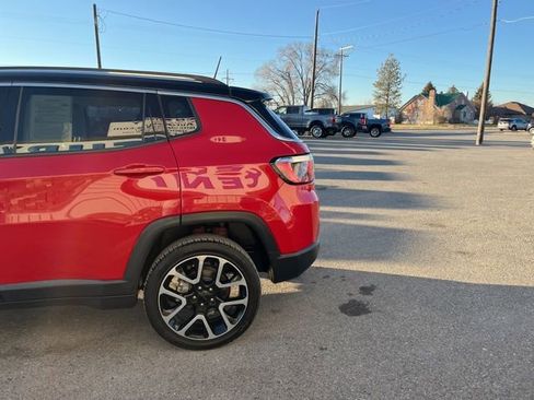 Used 2018 Jeep Compass Limited w/ Navigation Group AWD/4WD image 7