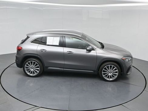Used 2022 Mercedes-Benz GLA 250 4MATIC image 40