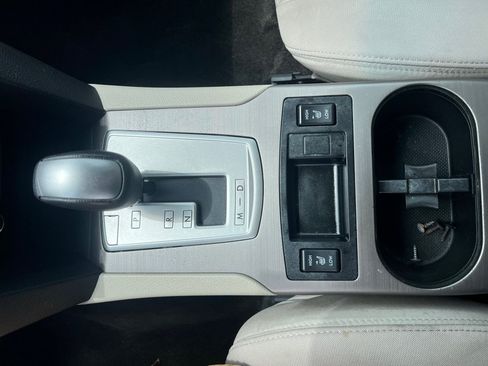 Used 2014 Subaru Outback 2.5i Premium AWD/4WD image 17