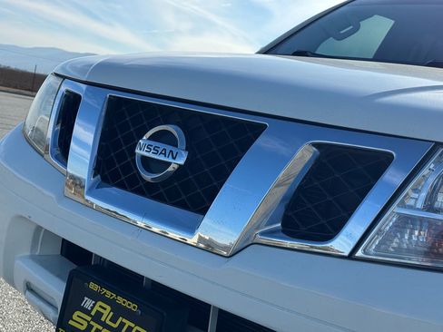 Used 2019 Nissan Frontier SV image 13