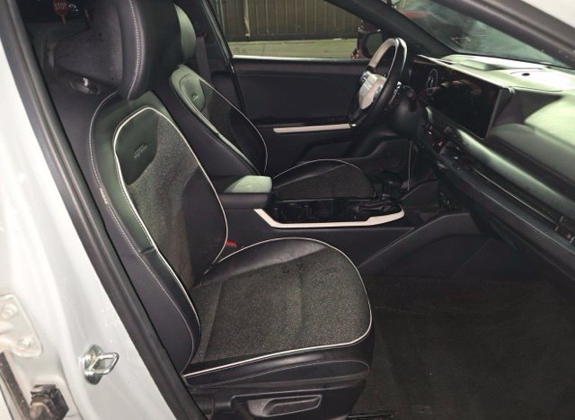 Certified 2025 Kia K4 EX FWD image 7