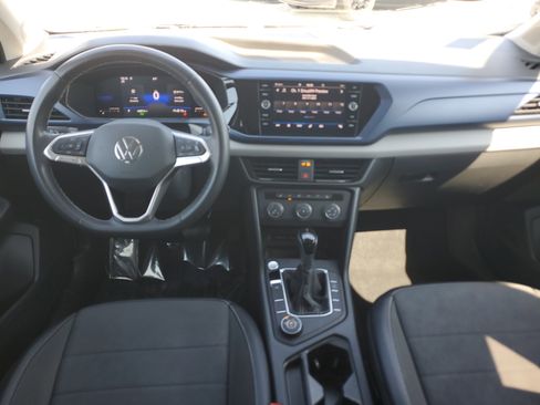 Used 2022 Volkswagen Taos SE w/ IQ.Drive SE Package AWD/4WD image 16