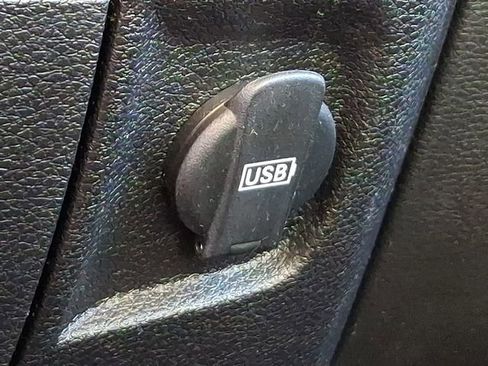 Used 2017 RAM 3500 Big Horn image 28