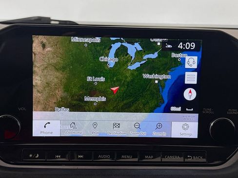 Used 2021 Nissan Rogue Platinum image 13