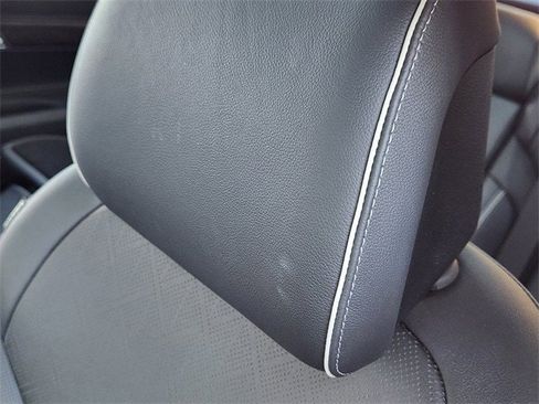 Used 2025 Genesis GV80 2.5T Prestige image 11