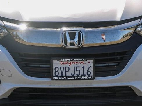 Used 2021 Honda HR-V LX image 8