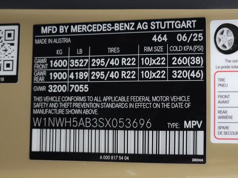 Certified 2025 Mercedes-Benz G 63 AMG 4MATIC image 39