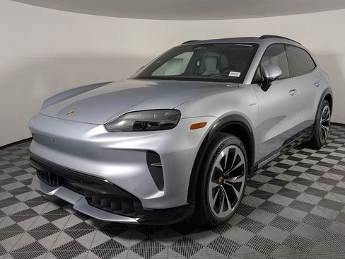New 2026 Porsche Cayenne Electric AWD/4WD image 1