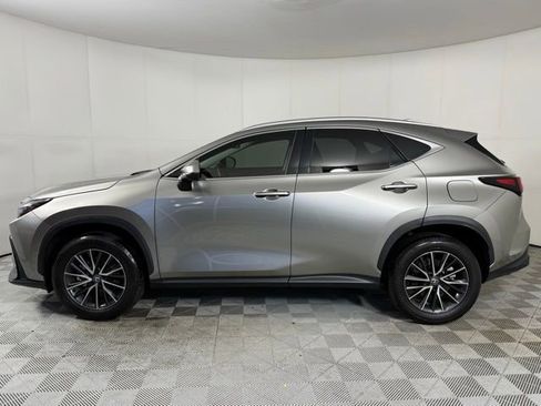Certified 2024 Lexus NX 250 FWD image 3