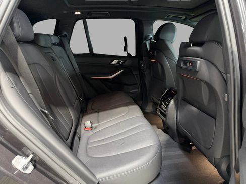 Used 2020 BMW X5 sDrive40i w/ Premium Package image 29