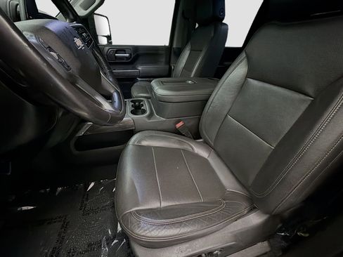 Used 2020 Chevrolet Silverado 3500 LTZ w/ LTZ Plus Package AWD/4WD image 11