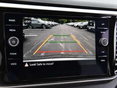 Certified 2023 Volkswagen Atlas SE w/ Panoramic Sunroof Package AWD/4WD image 13