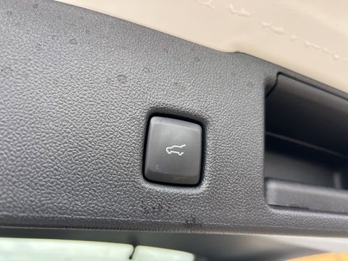 Certified 2024 Ford Escape ST-Line w/ Tech Pack #1 image 23