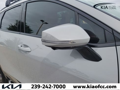 Certified 2024 Kia Sportage SX FWD image 8