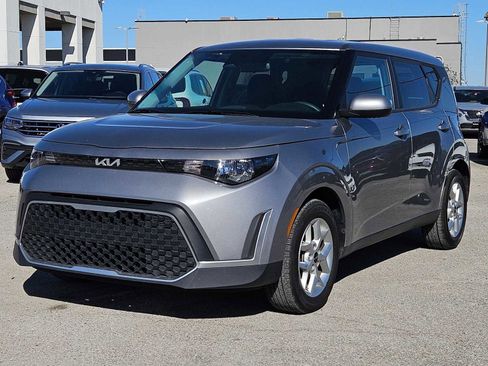 Certified 2024 Kia Soul LX w/ Option Group 015 image 10