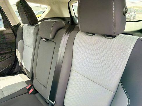 Used 2017 Ford Escape SE w/ Equipment Group 201A AWD/4WD image 11