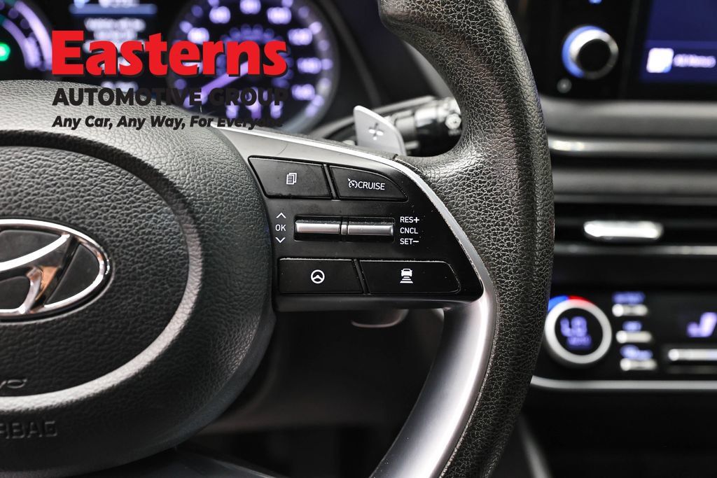 Used 2023 Hyundai Sonata Blue FWD image 18