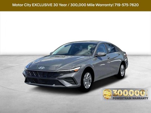 New 2026 Hyundai Elantra Blue image 4