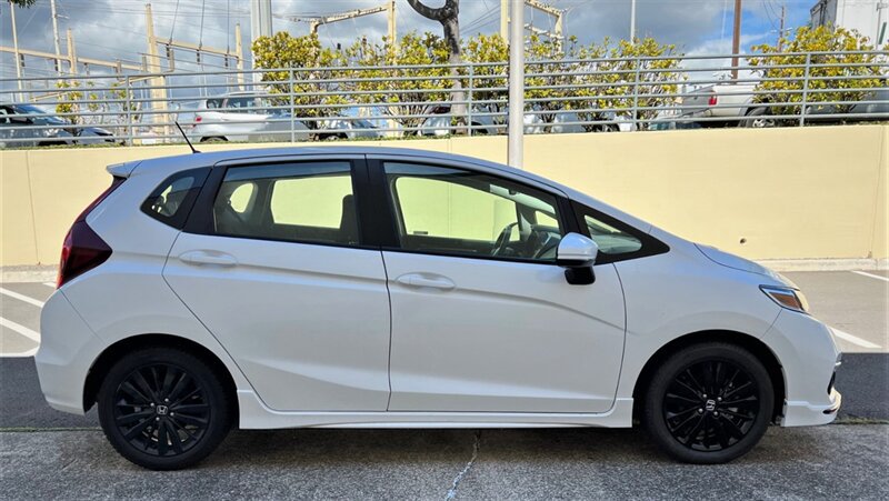 Used 2020 Honda Fit Sport image 6