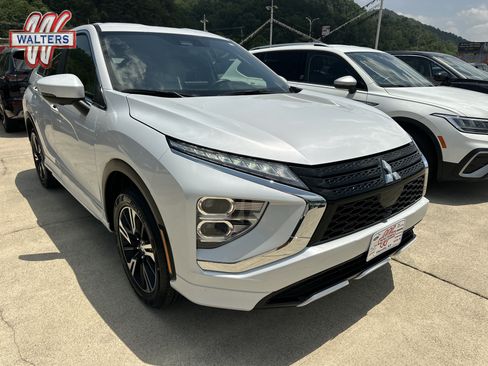 Used 2025 Mitsubishi Eclipse Cross SEL AWD/4WD image 1