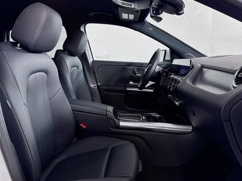Certified 2026 Mercedes-Benz GLA 250 4MATIC image 7