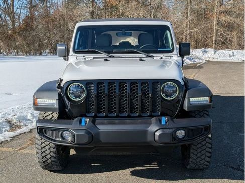 Used 2023 Jeep Wrangler Unlimited w/ Cold Weather Group image 2