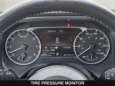 Used 2021 Nissan Rogue SV w/ Premium Package image 28