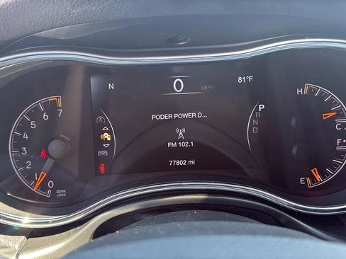 Used 2019 Jeep Grand Cherokee Limited AWD/4WD image 18