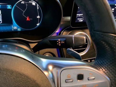 Used 2020 Mercedes-Benz GLC 300 4MATIC Coupe image 16