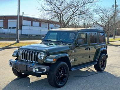 Used 2022 Jeep Wrangler Unlimited Sahara w/ Cold Weather Group
