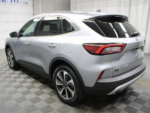 Used 2024 Ford Escape Platinum image 5