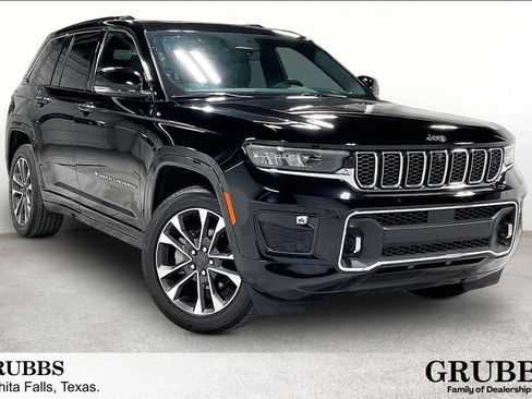 Used 2022 Jeep Grand Cherokee Overland w/ Adv Protech Group III AWD/4WD image 1
