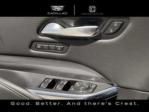 Certified 2025 Cadillac XT4 Premium Luxury w/ LPO, Floor Liner Package FWD image 22
