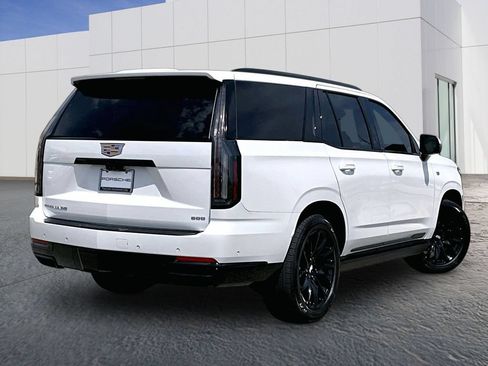 Used 2025 Cadillac Escalade Sport w/ Touring Package AWD/4WD image 7