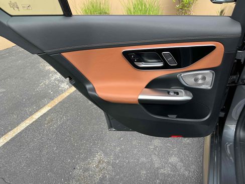 Used 2024 Mercedes-Benz C 300 Sedan image 84